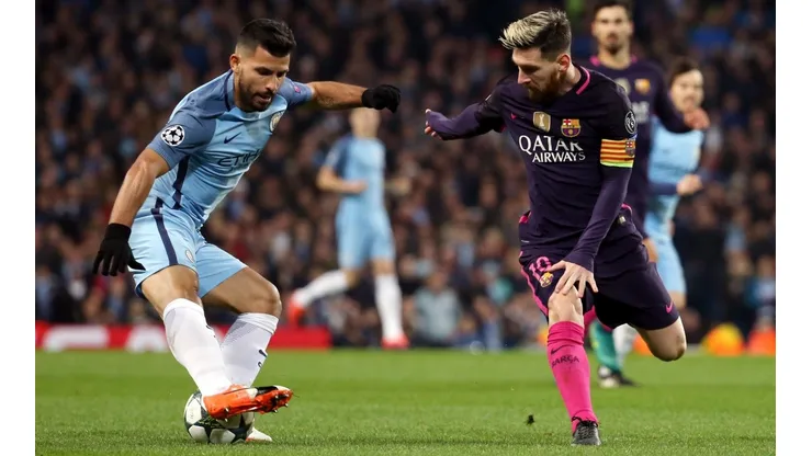 Agüero contra Messi en Champions.