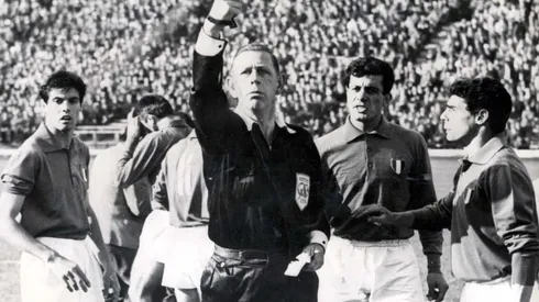 El partido de Chile ante Italia es recordado como el más violento de los mundiales.