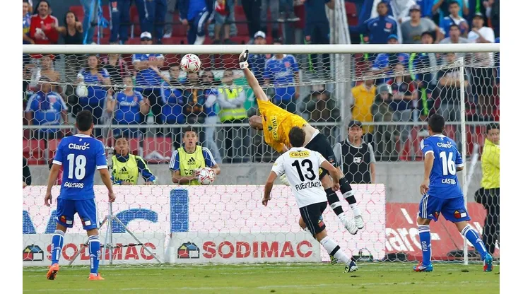 Prieto no llega a la pelota y Fuenzalida nada puede hacer