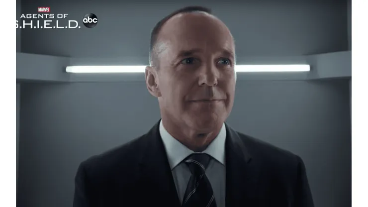 Sí, Coulson sigue vivo en "Agents of S.H.I.E.L.D.".