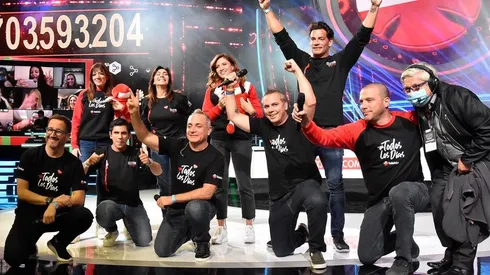 Algunos de los rostros que estuvieron en el Teatro Teletón para la campaña.