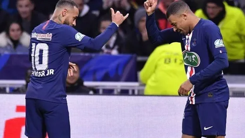 PSG llama a sus jugadores para que estén listos a volver a Francia.