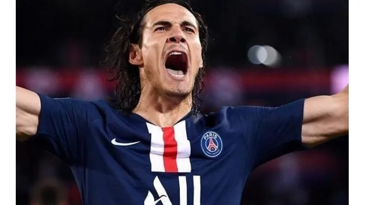 Cavani es ofrecido al fútbol italiano.
