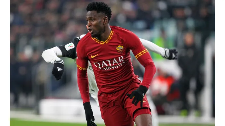 Amadou Diawara con la camiseta de la Roma