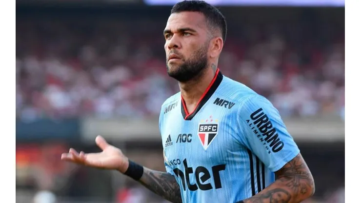 Dani Alves en Sao Paulo