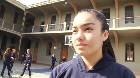 Javiera Campos sueña con jugar el Mundial ISF de básquetbol 3×3 en India.