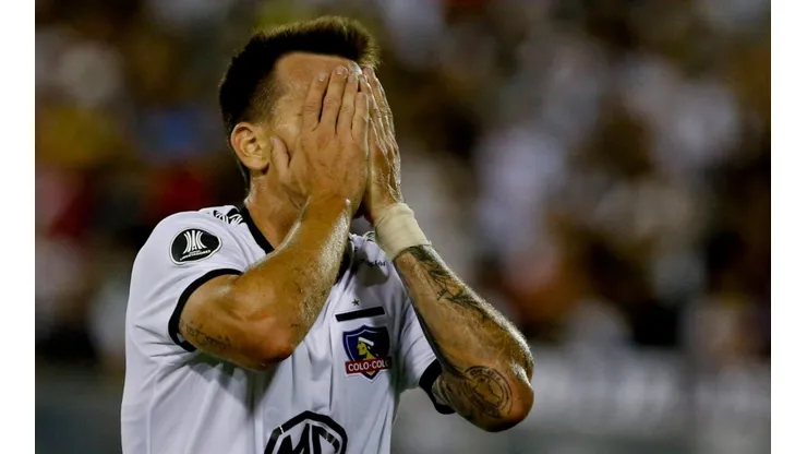 Colo Colo pasa por una nueva crisis: jugadores y dirigentes están en pugna