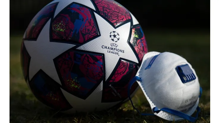 La UEFA quiere que se jueguen las ligas