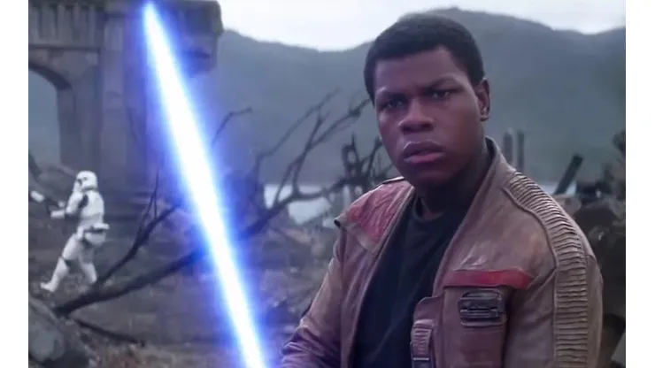 John Boyega no aguantó las críticas a "Star Wars" en redes sociales