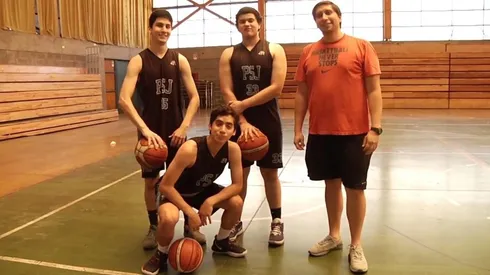 El equipo representativo por Chile en el Mundial Escolar ISF es el colegio Patrocinio de San José.