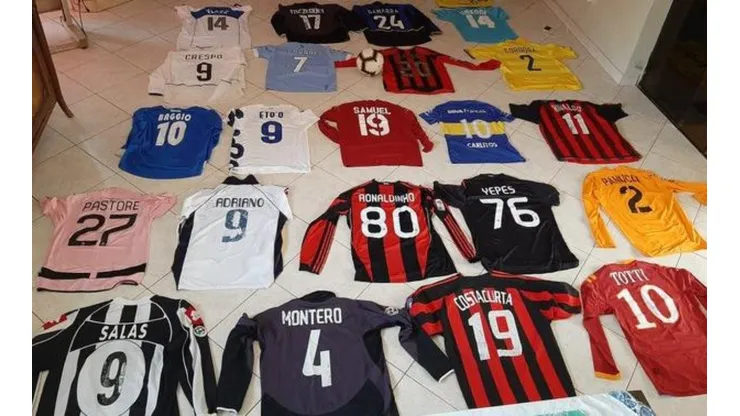 Colección de camisetas de Víctor Mareco