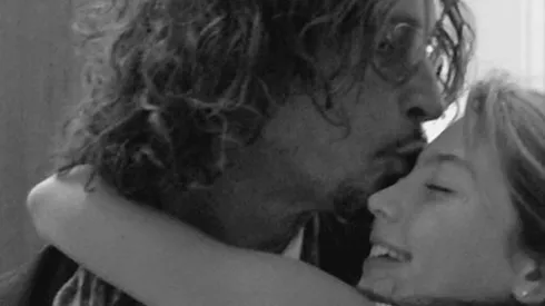 Toni, hija de Chris Cornell, realiza emotivo homenaje con "Hunger Strike" de Temple of the Dog