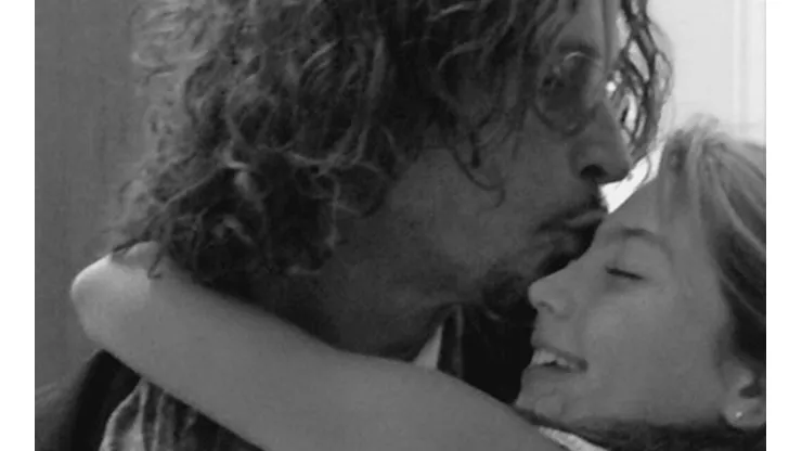 Toni, hija de Chris Cornell, realiza emotivo homenaje con "Hunger Strike" de Temple of the Dog