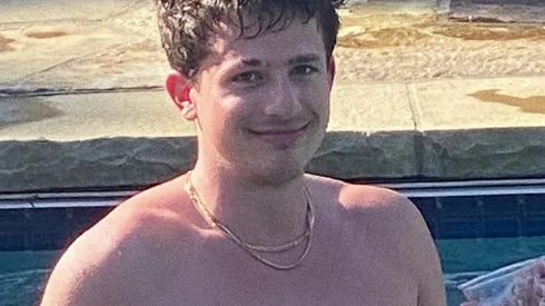 "Todos somos Charlie Puth", aseguraban los espectadores la resaltando la humanidad del artista.