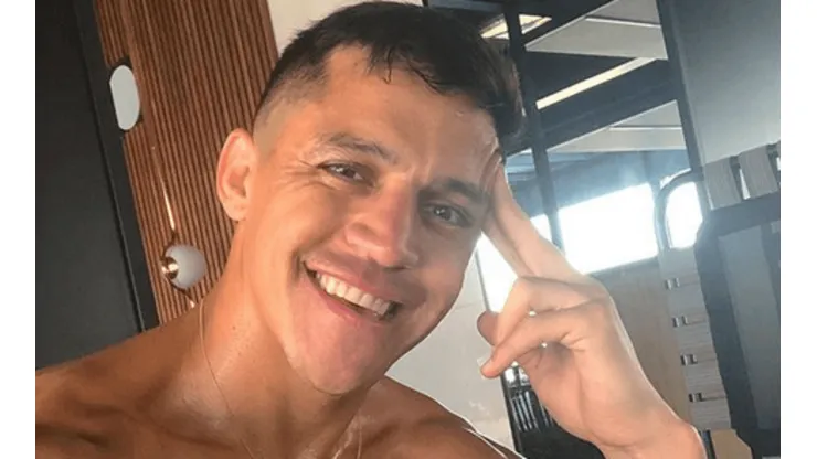 Alexis lleva varios días en Chile