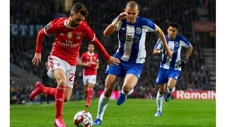 Clásico de Portugal entre el Benfica y el Porto