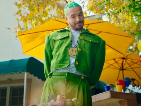 J Balvin se encuentra con duendes en "Verde"