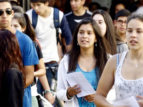 Revisa si obtuviste los beneficios estudiantes para la educación superior