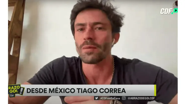 Tiago Correa interpreta al patriarca de la familia en "La Casa de Las Flores".