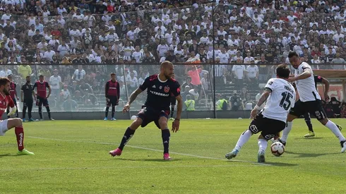 Pablo Mouche asistiendo a Esteban Paredes para el 216