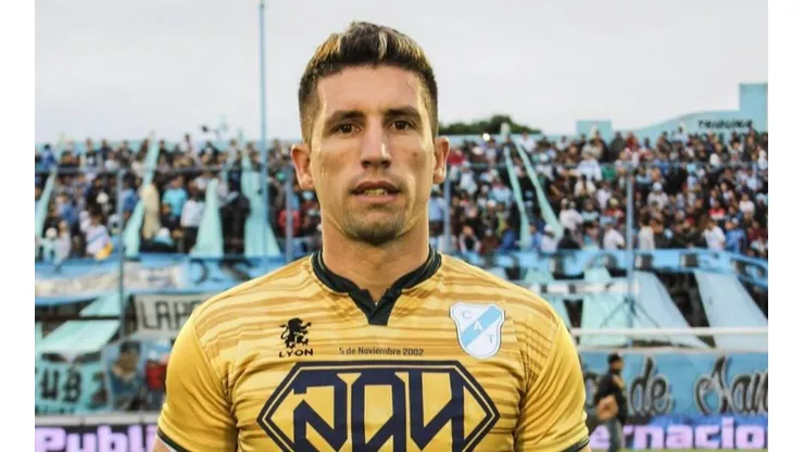 Federico Crivelli, arquero de Temperley