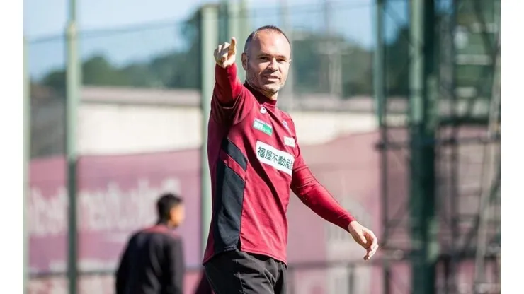 Iniesta no descarta armar dupla técnica con Xavi, en un futuro cercano.