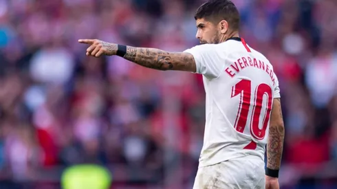 Ever Banega con la camiseta del Sevilla