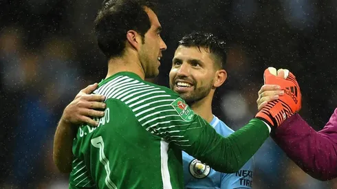 Bravo y Agüero en la final de la Copa de la Liga en 2018.