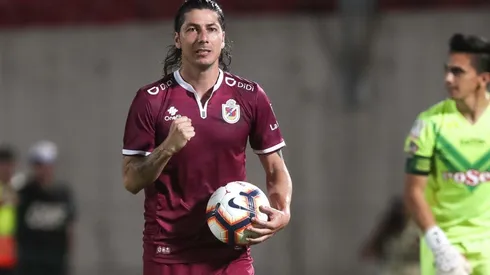 Jaime Valdés pide adelantar el regreso del fútbol en Chile