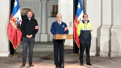 Piñera usó un brazalete que despertó la curiosidad de todos.