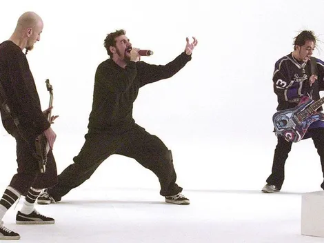 Notable: chileno toca la versión cueca de la clásica "Toxicity" de System of a Down