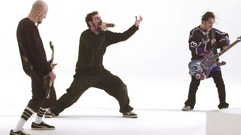 Chileno sorprendió con tributo a "Toxicity" de System of a Down en versión cueca