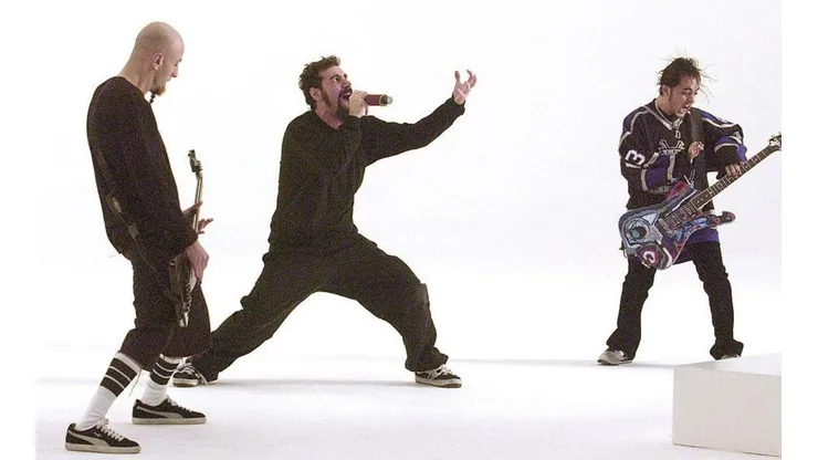 Chileno sorprendió con tributo a "Toxicity" de System of a Down en versión cueca