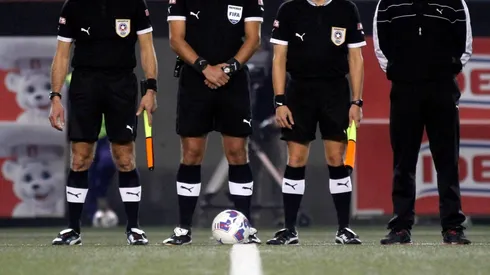 Los árbitros sin licencia expresaron su molestia por los bajos sueldos