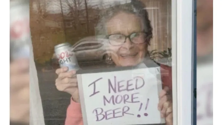 La abuelita rápidamente se viralizó.