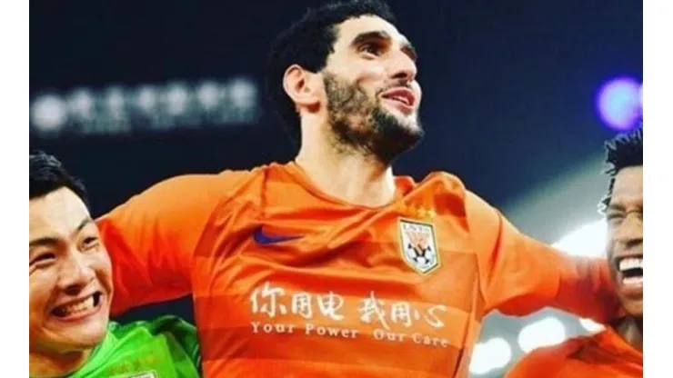 Tras superar el coronavirus, Marouane Fellaini es dado de alta en China