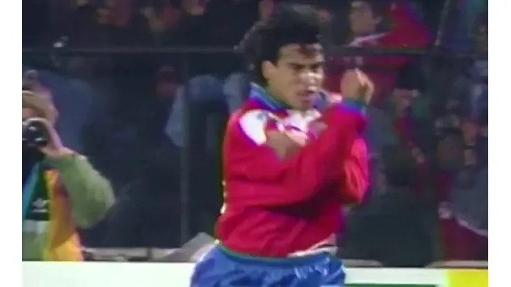Fabián Estay y su corte de mangas en 1996, tan polémico como imborrable