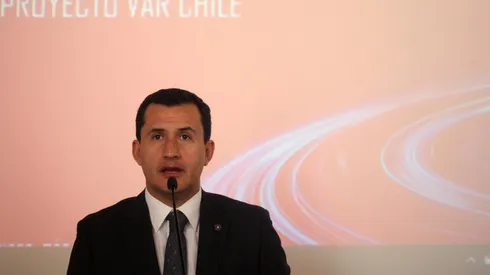 Osses se refirió a la implementación del VAR en el fútbol chileno.