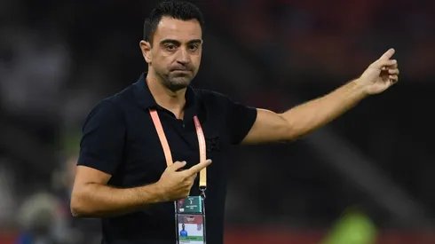 Xavi se postula a la banca del Barcelona