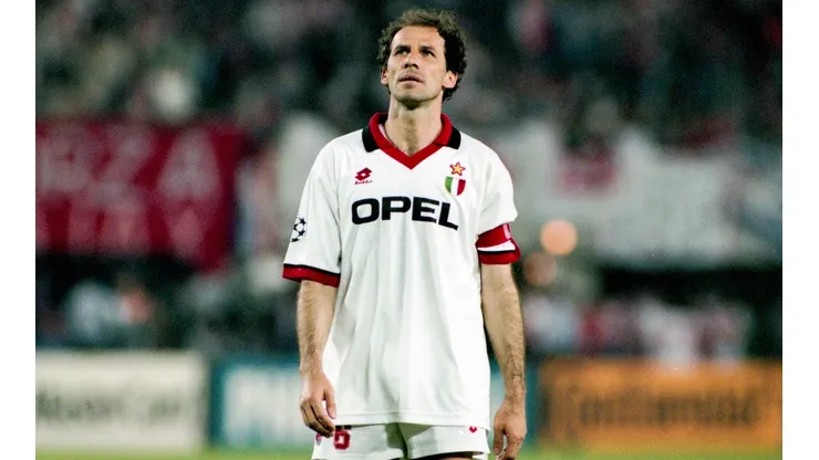 Hernán Crespo cuenta el día que Franco Baresi lo bajó de una patada