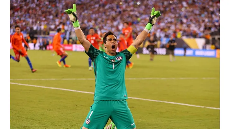 Bravo cumple 37 años