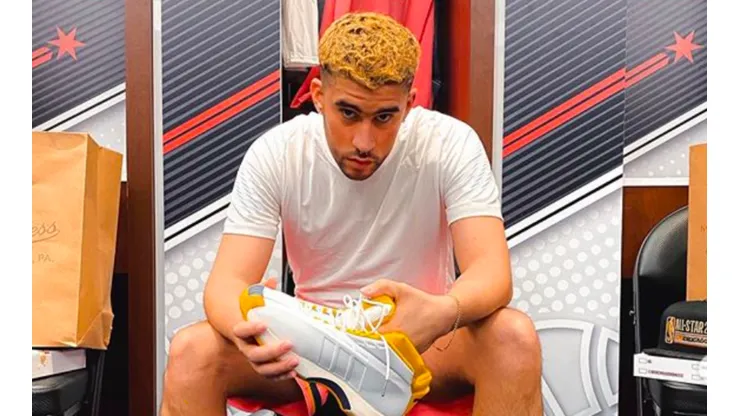 Bad Bunny se lució reviviendo a la vieja escuela del reggaeton