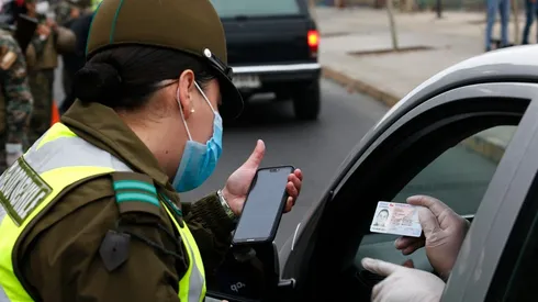 Cinco comunas de la Región Metropolitana levantarán la medida de cuarentena total a partir de este lunes 13 de abril.