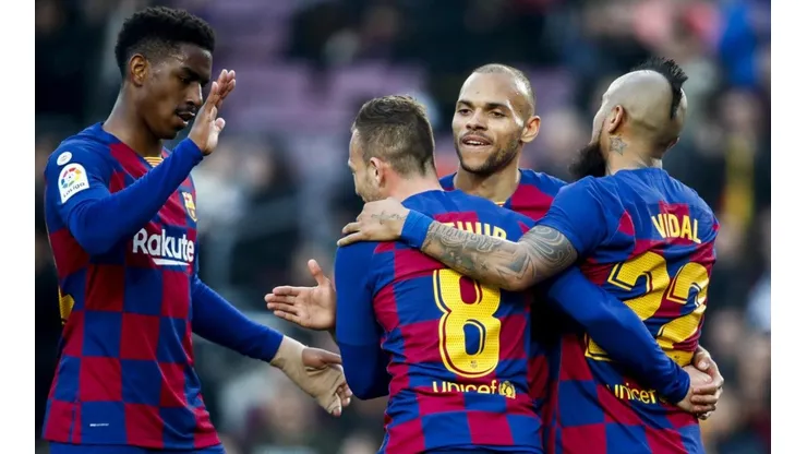 Firpo y Vidal junto al Barça.