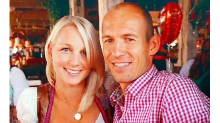 Bernardien Robben superó el coronavirus