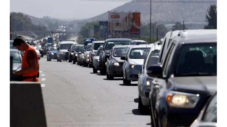 La carretera estuvo congestionada la jornada del jueves.