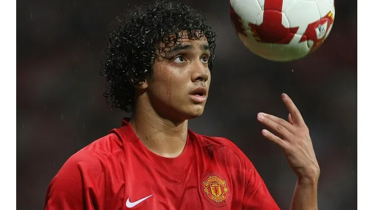 Ex Manchester United y la idea de anular la Premier: "Sería genial para nosotros"