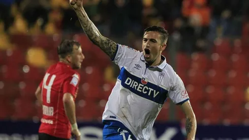 Ricardo Noir festejando ante Unión Española