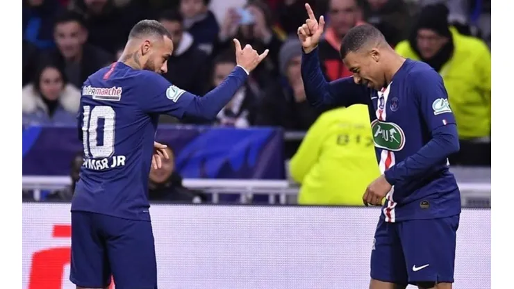 Neymar y Mbappé aceptaron rebajar sus salarios.