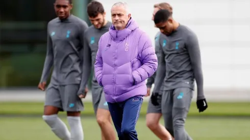 Mourinho entrenando en el Tottenham